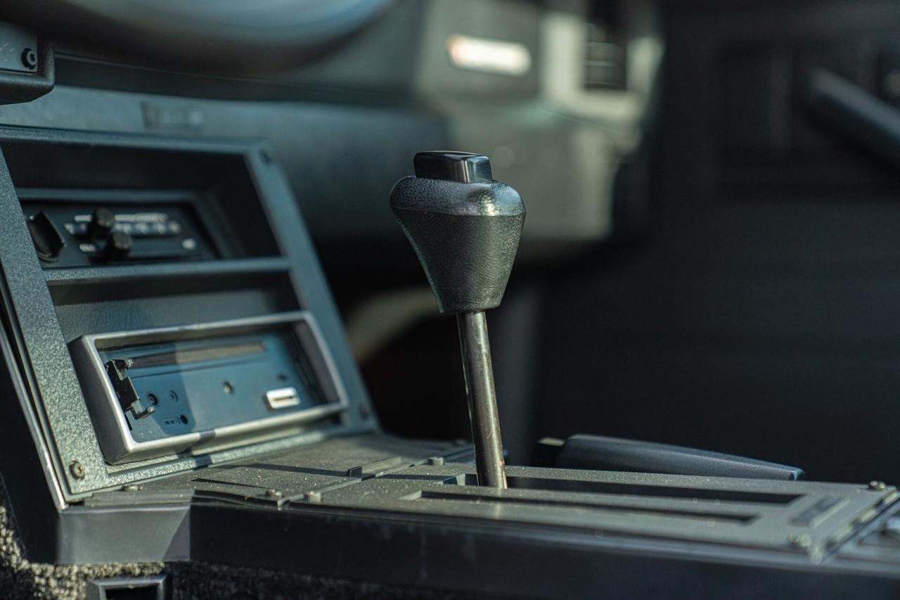 Chevrolet Camaro III Z28 5.0 V8 - CHE00021