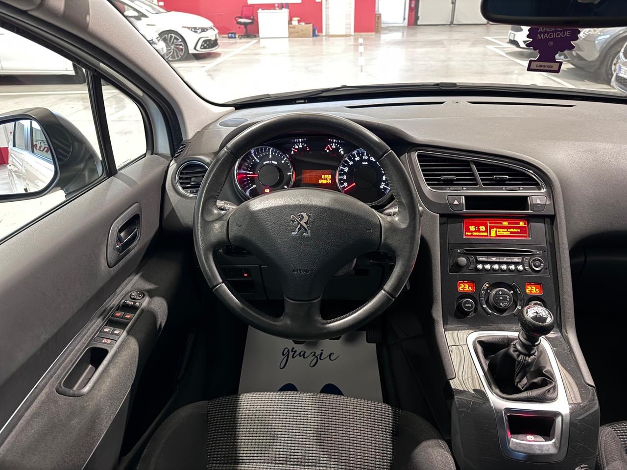 Peugeot 5008 1.6 HDi 115CV Active. 7 Posti