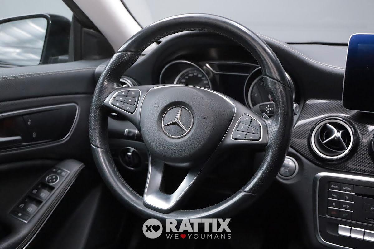 Mercedes-Benz CLA 200 200 d Premium Auto + Night Pack & tetto apribile