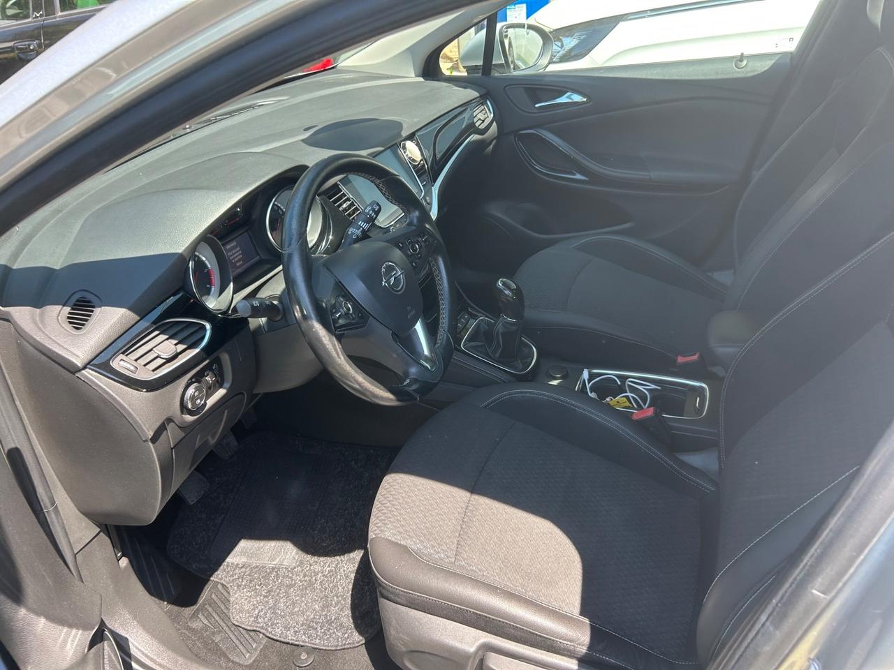 Opel Astra 1.6 BiTurbo CDTi Start&Stop 5 porte Innovation