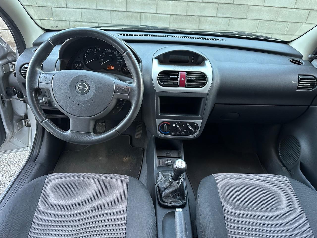 OPEL CORSA 1,2 BENZINA 60 MILA KM
