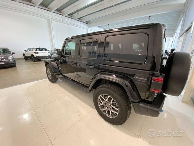 Jeep Wrangler Plug-In Hybrid Sahara2.0 4xe Ph...