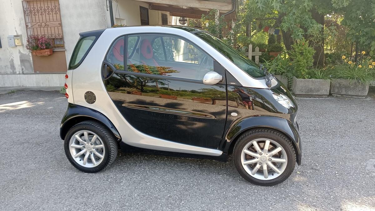 Smart ForTwo (MOTORE REVISIONATO)
