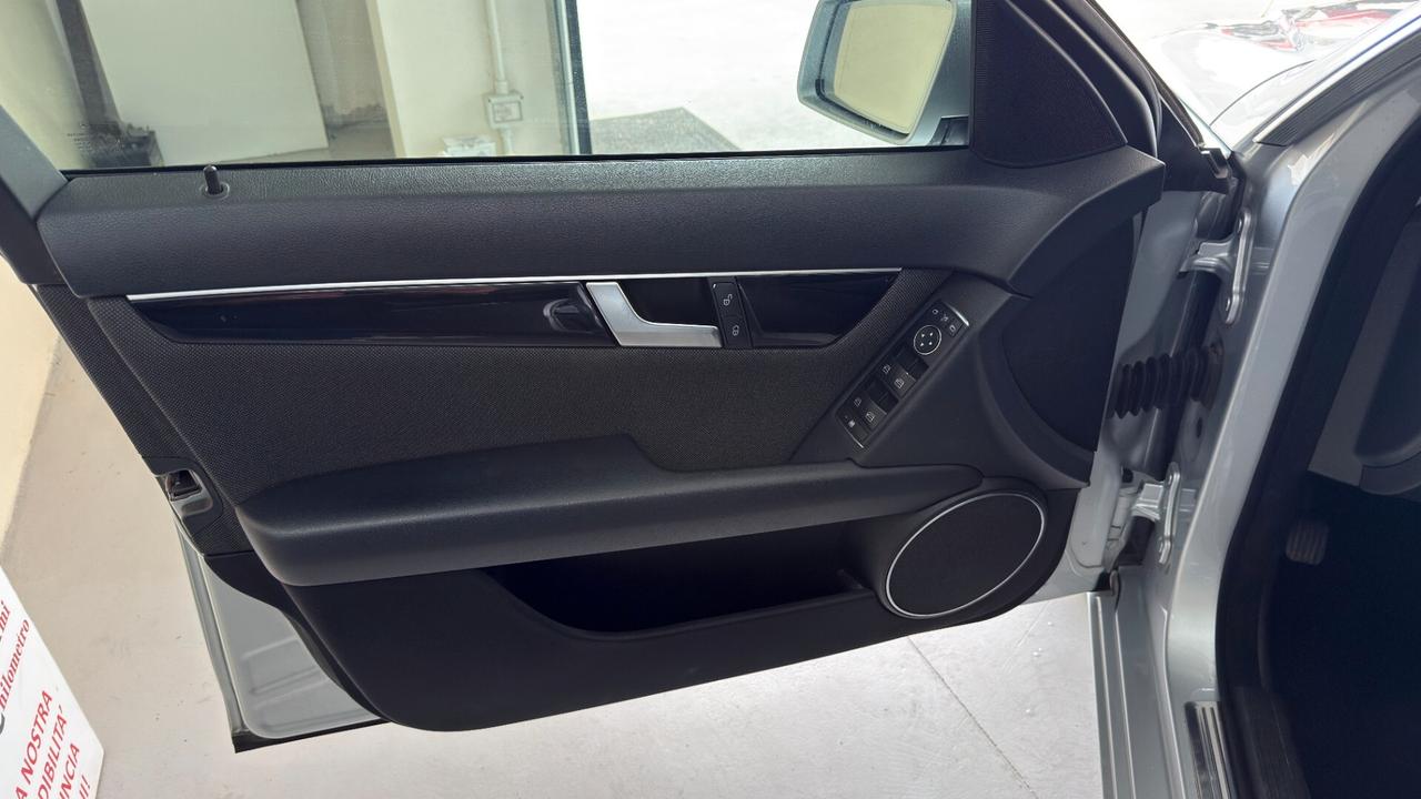Mercedes C 180 CDI Trend Uniproprietario
