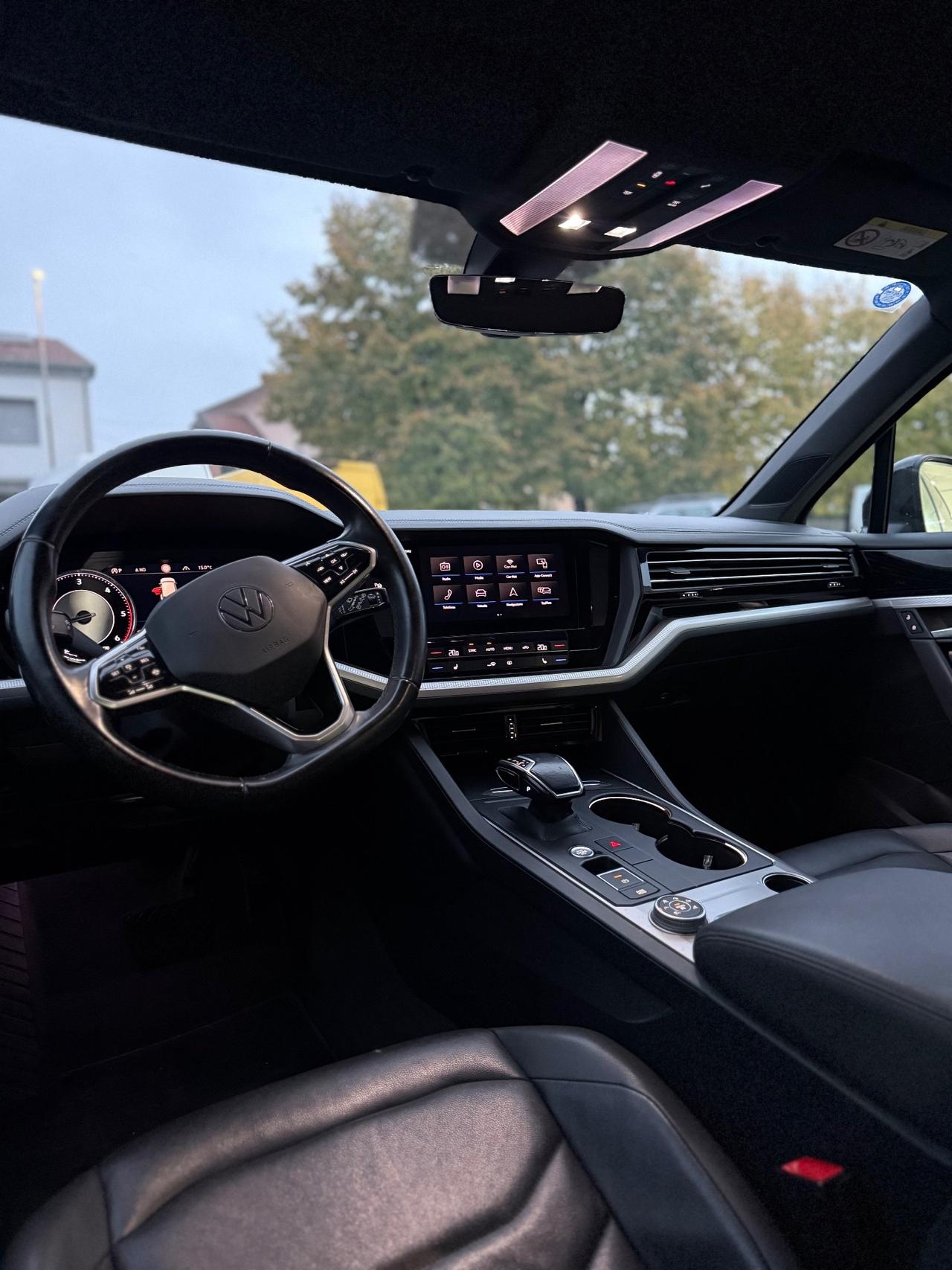 Volkswagen Touareg 3.0 V6 TDI SCR Elegance