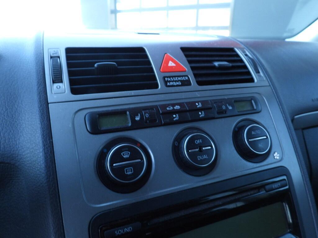 Volkswagen Touran 1.4 TSI EcoFuel Conceptline