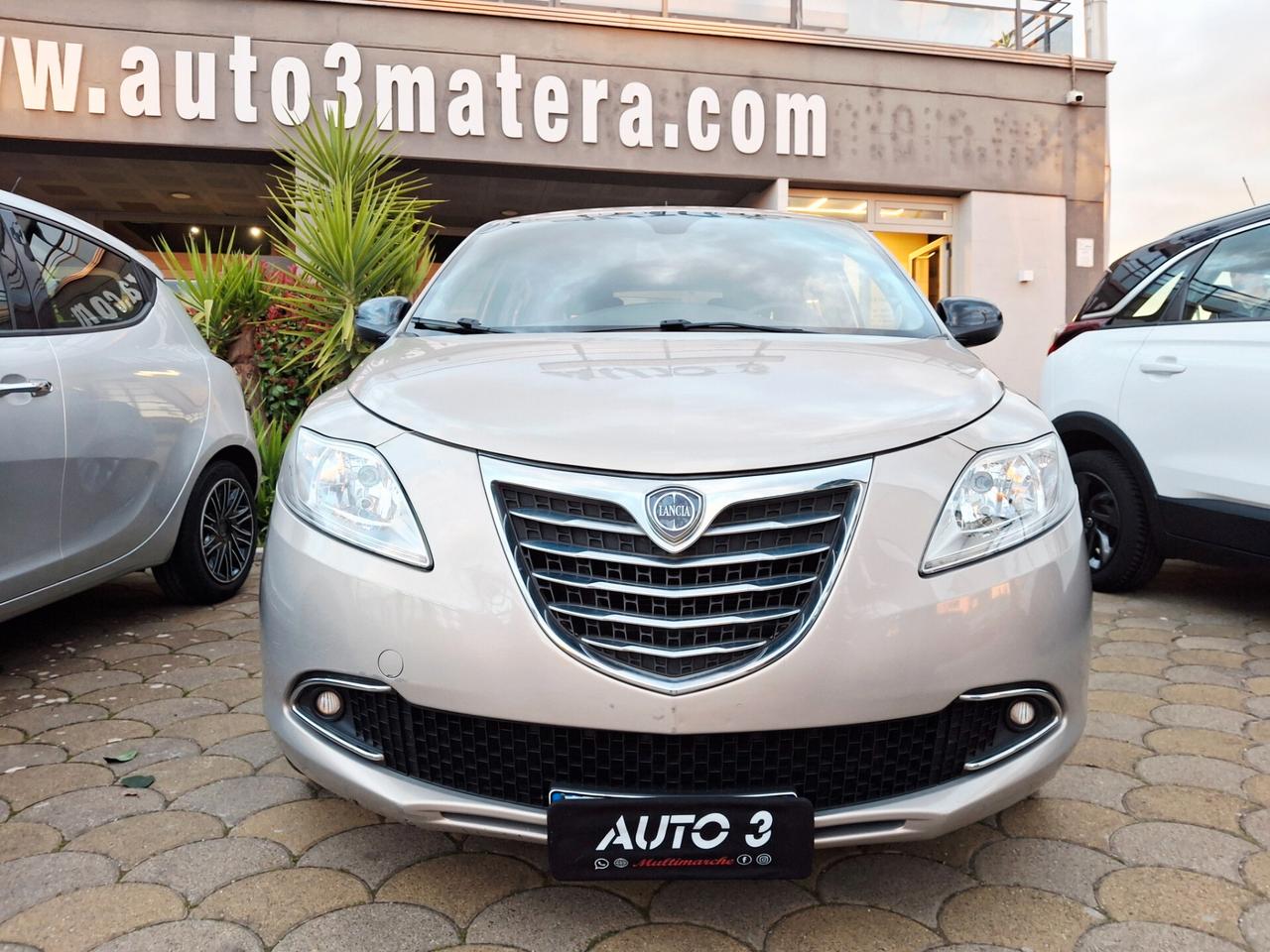 Lancia Ypsilon 1.2 69 CV 5 porte S&S Gold