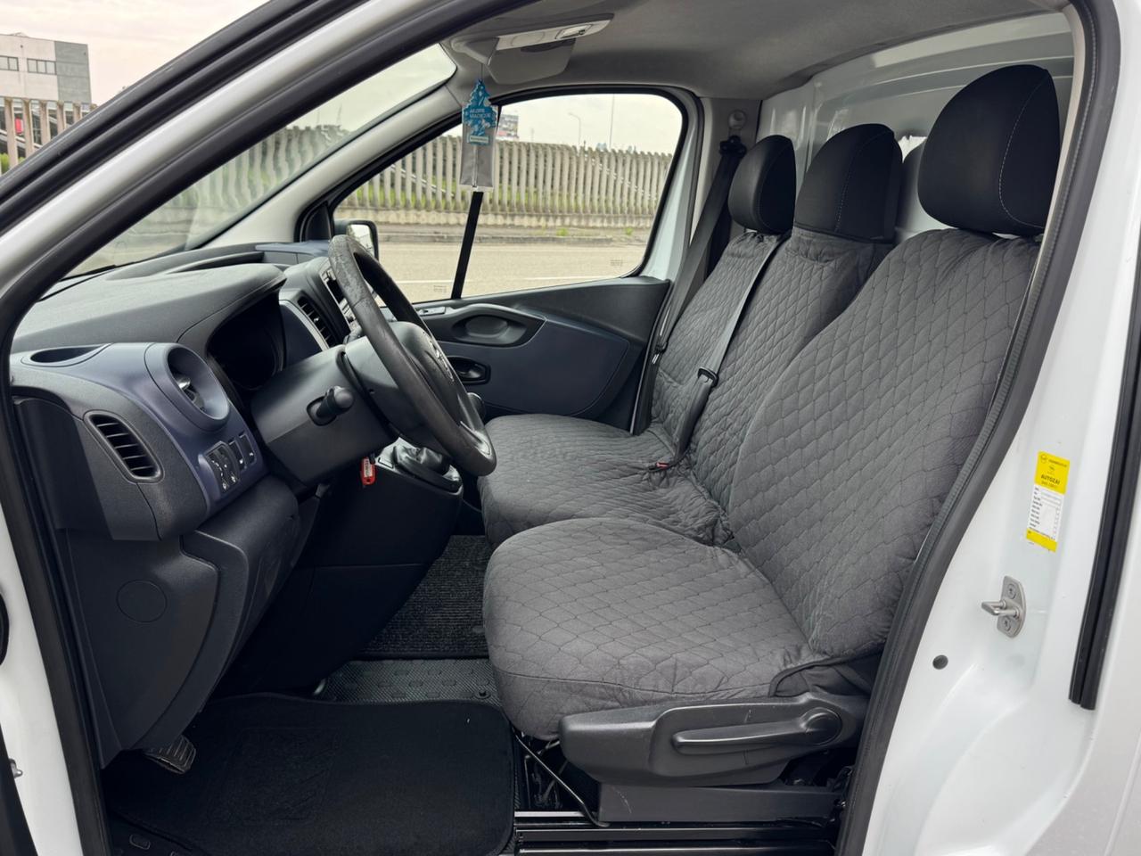 Opel Vivario 1.6 CDTI 116cv 6 Marce