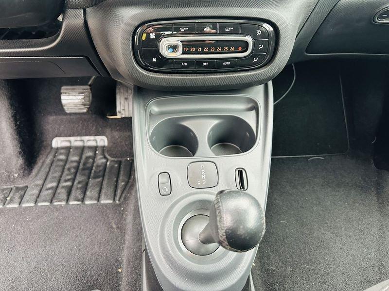 smart fortwo fortwo 90 0.9 Turbo twinamic Passion