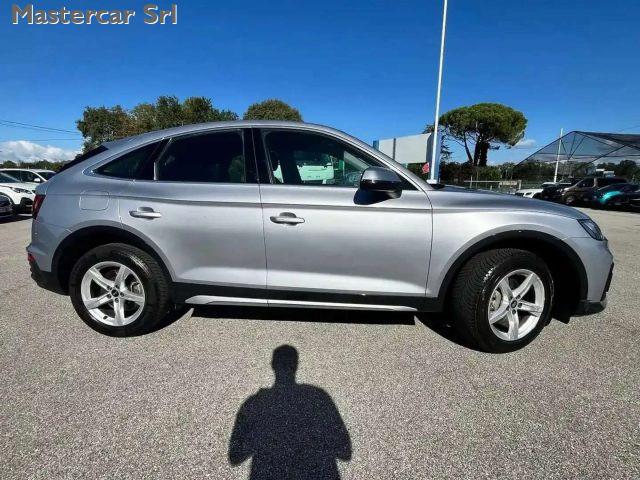 AUDI Q5 Sportback 40 2.0 tdi Advanced 4x4 s-tronic GN358FN