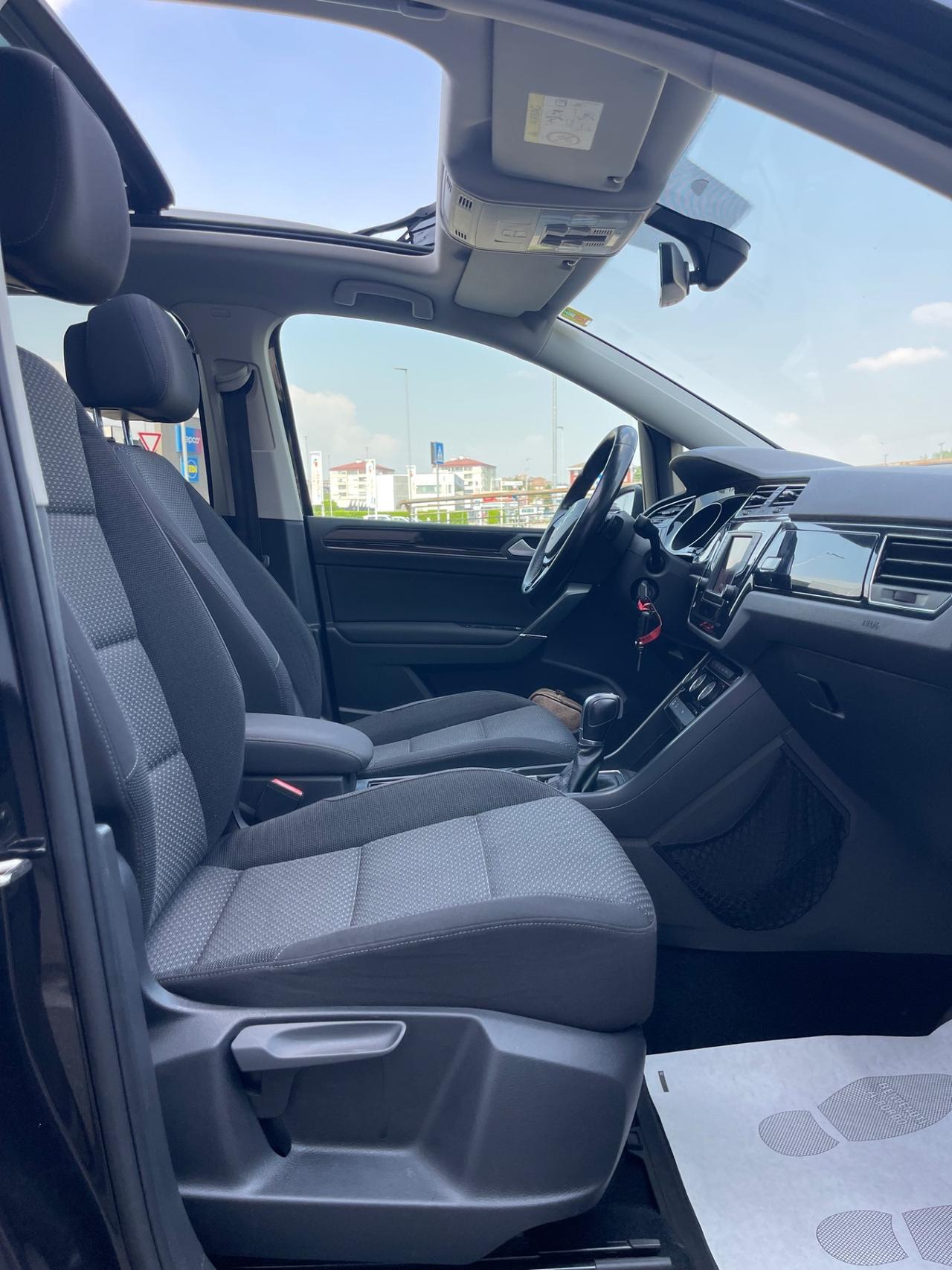 Volkswagen Touran 1.4 TSI DSG Executive BlueMotion Technology