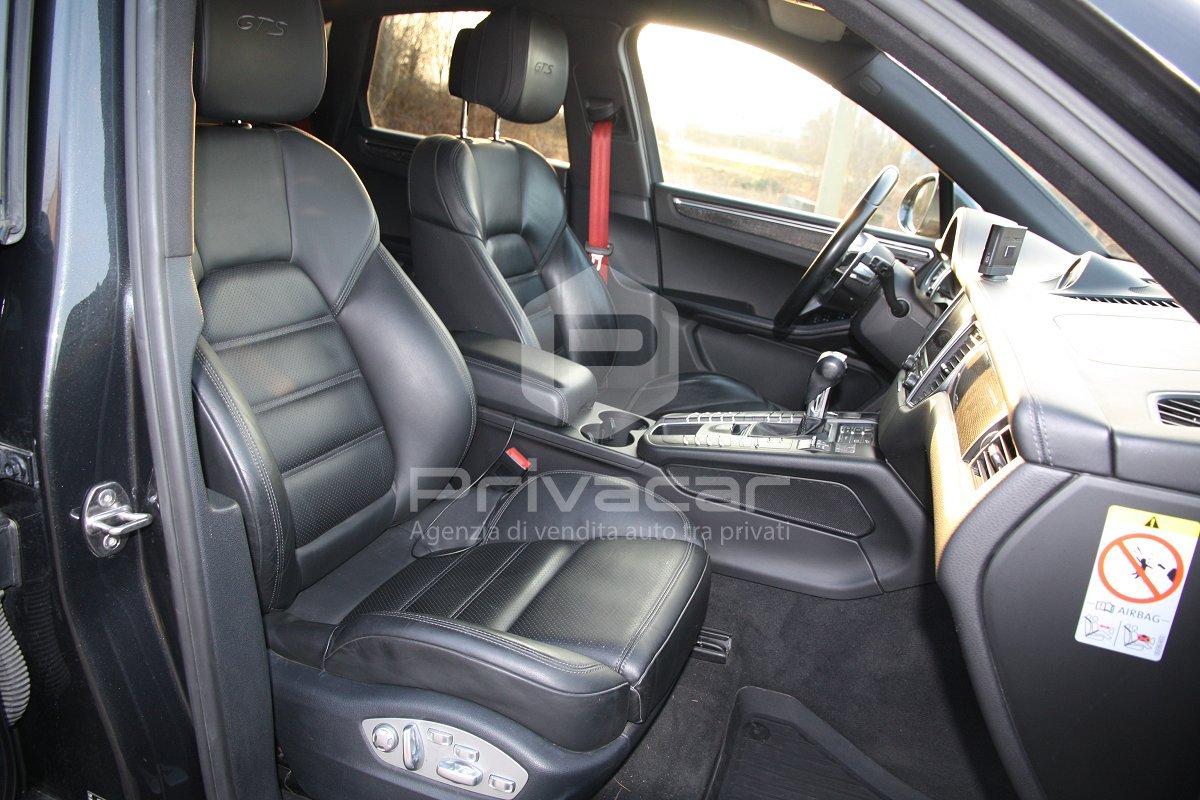 PORSCHE Macan 3.0 GTS