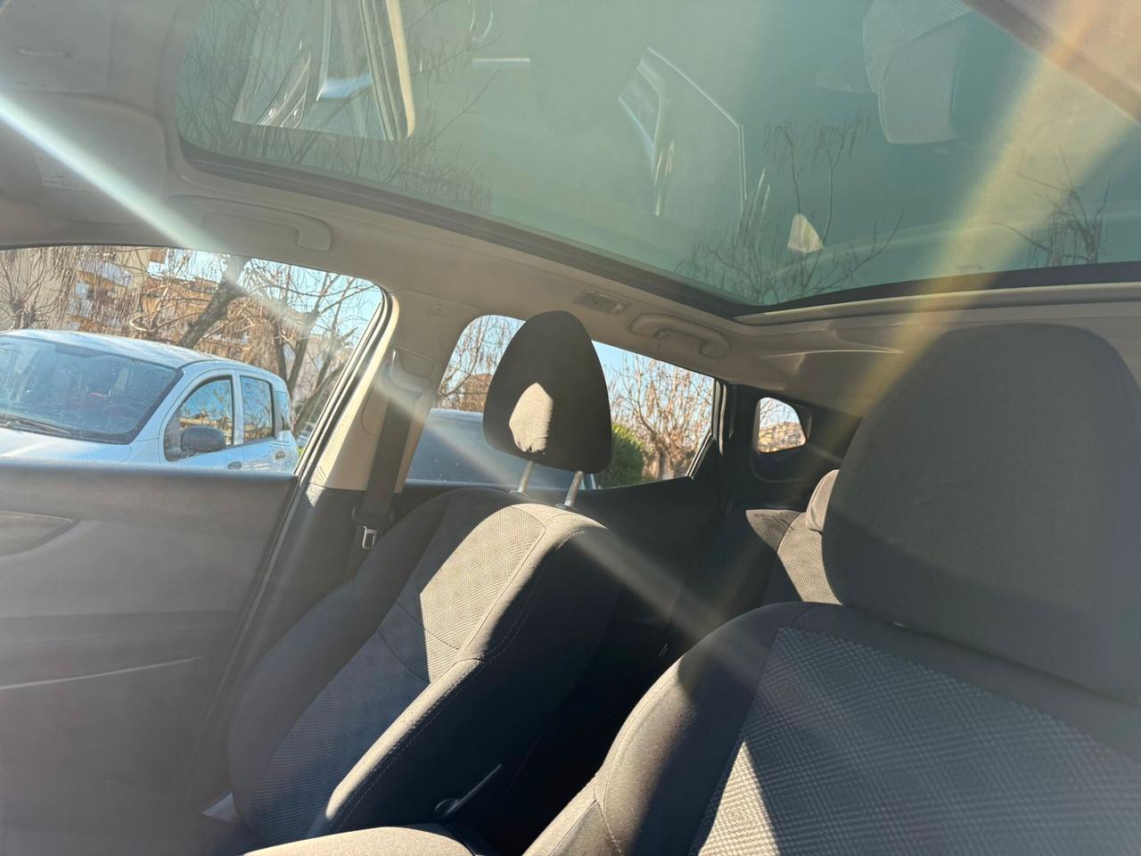 Nissan Qashqai 1.5 dCi N-Connecta tetto panoramico