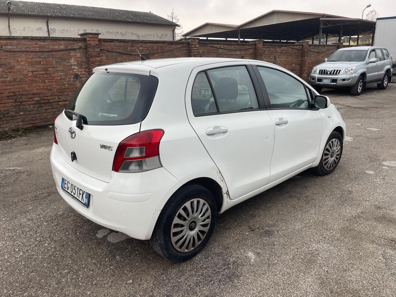 Toyota Yaris 1.4 D-4D DPF 5 porte Now