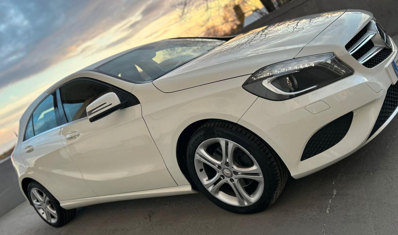 Mercedes-benz A 200 CDI BlueEFFICIENCY Sport