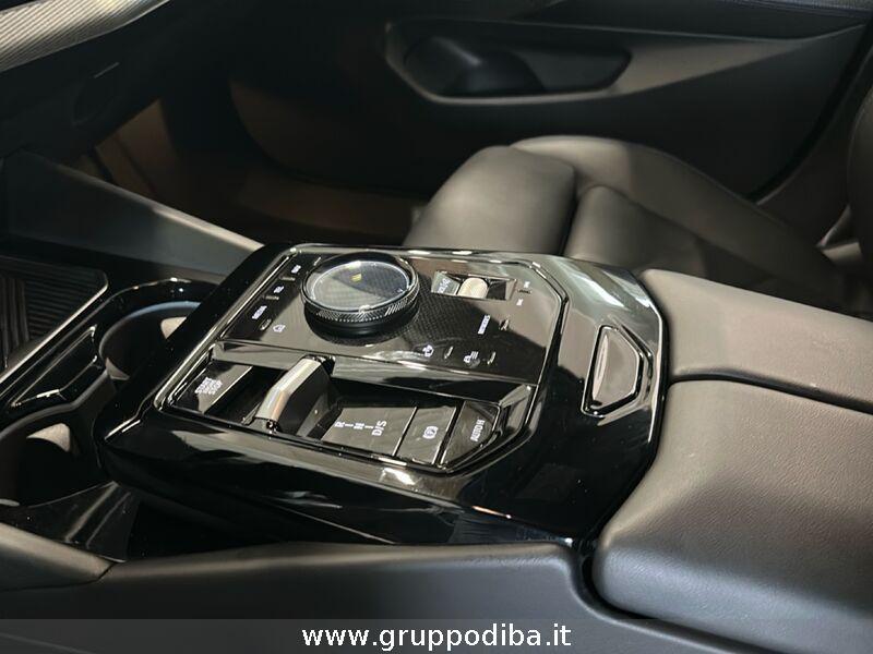 BMW Serie 5 G61 Touring 520d Touring 48V xdrive MSport Pro auto