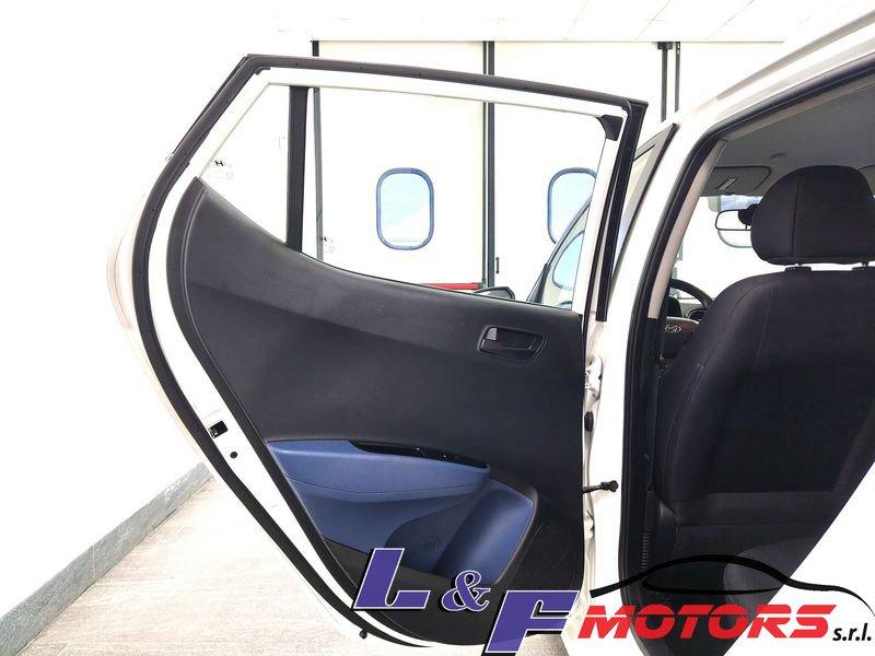 Hyundai i10 1.0 BENZ/GPL CASA MADRE