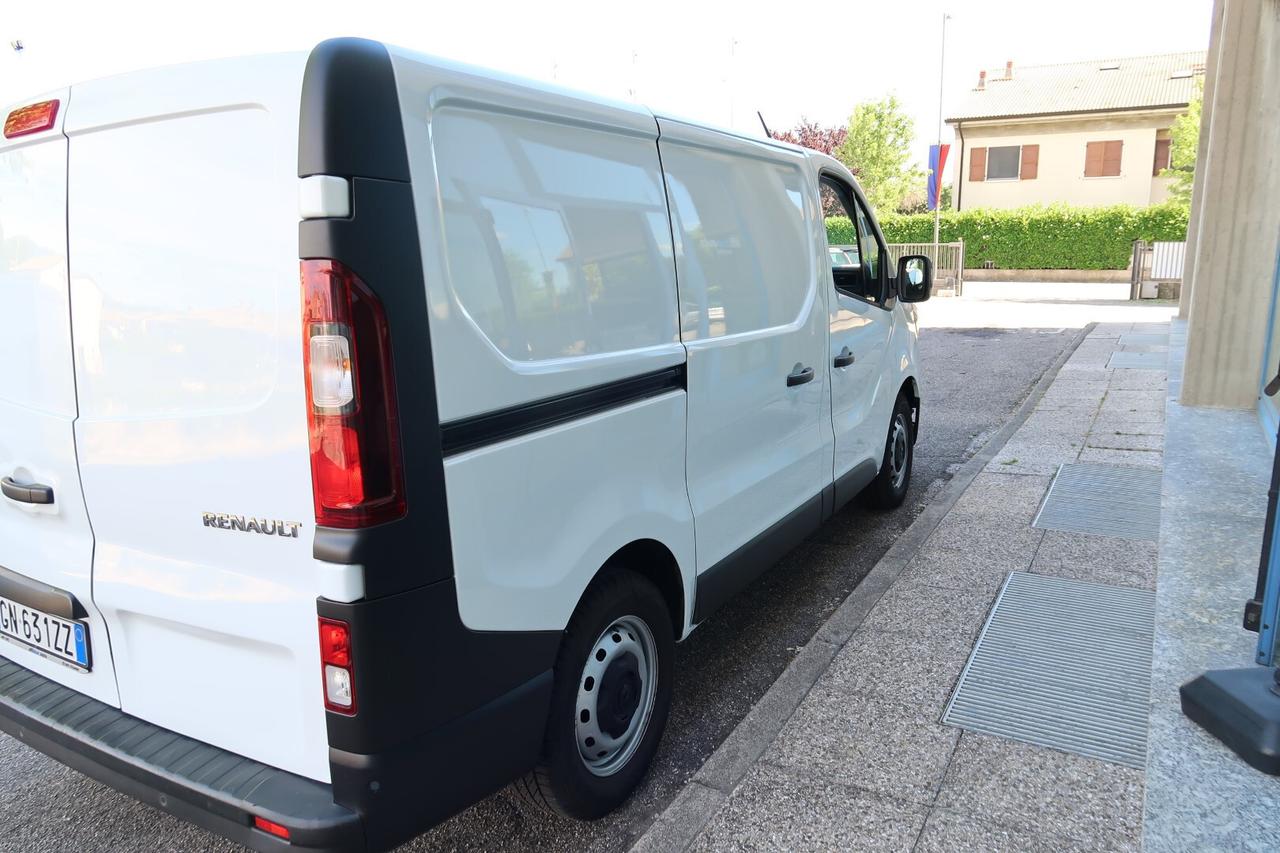 Renault Trafic T27 2.0 dCi 150CV PC-TN Furgone
