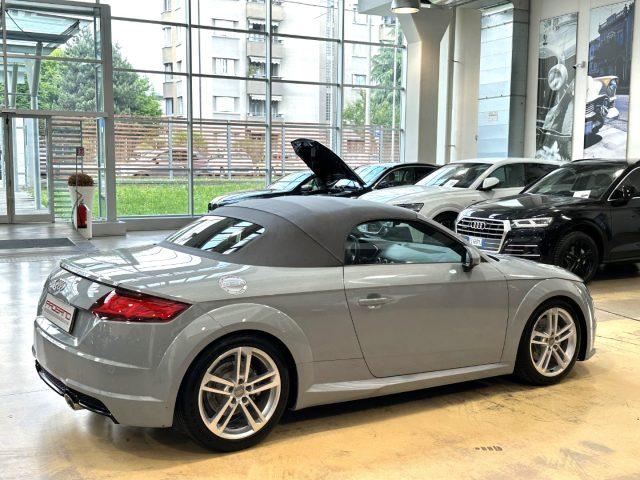 AUDI TT Roadster 40 TFSI S line S tronic - Navi