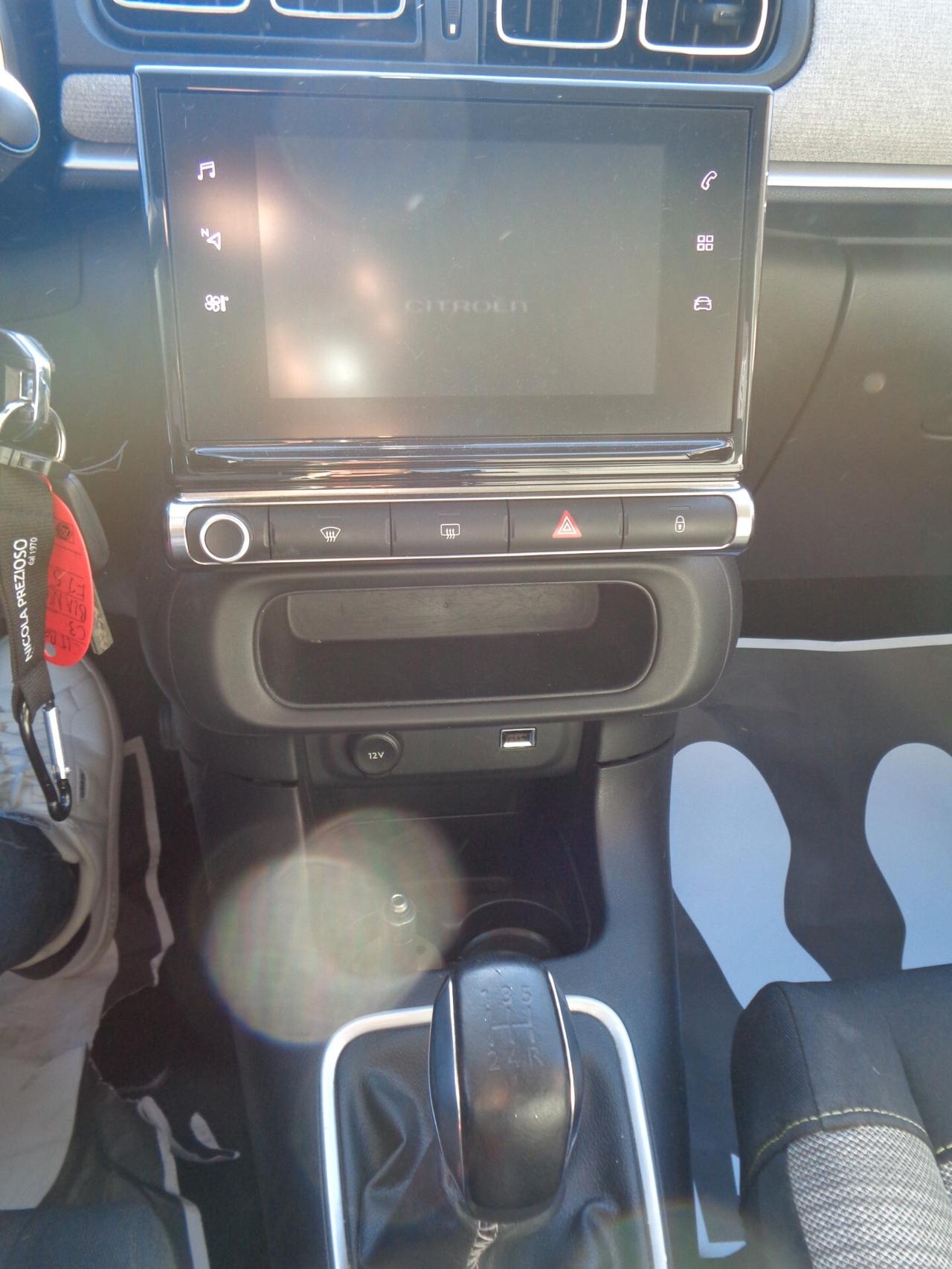 Citroen C3 PureTech 82 S&S Shine