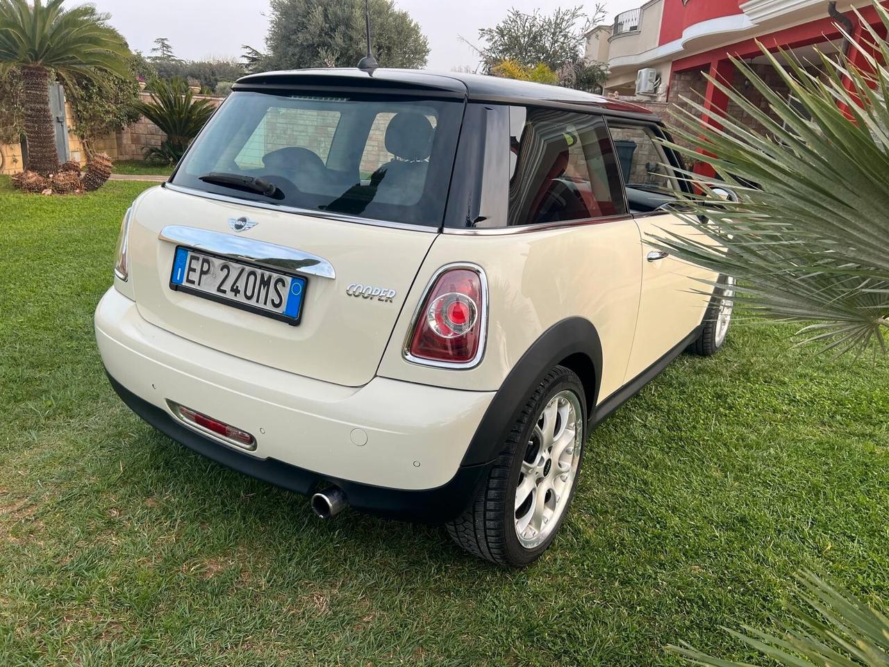 Mini Cooper Coupe 1.6 Coupé