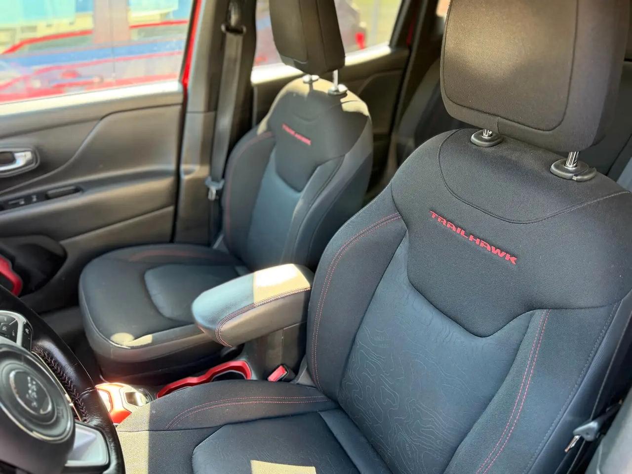 Jeep Renegade 2.0 Mjt 170CV 4WD Active Drive Low Trailhawk