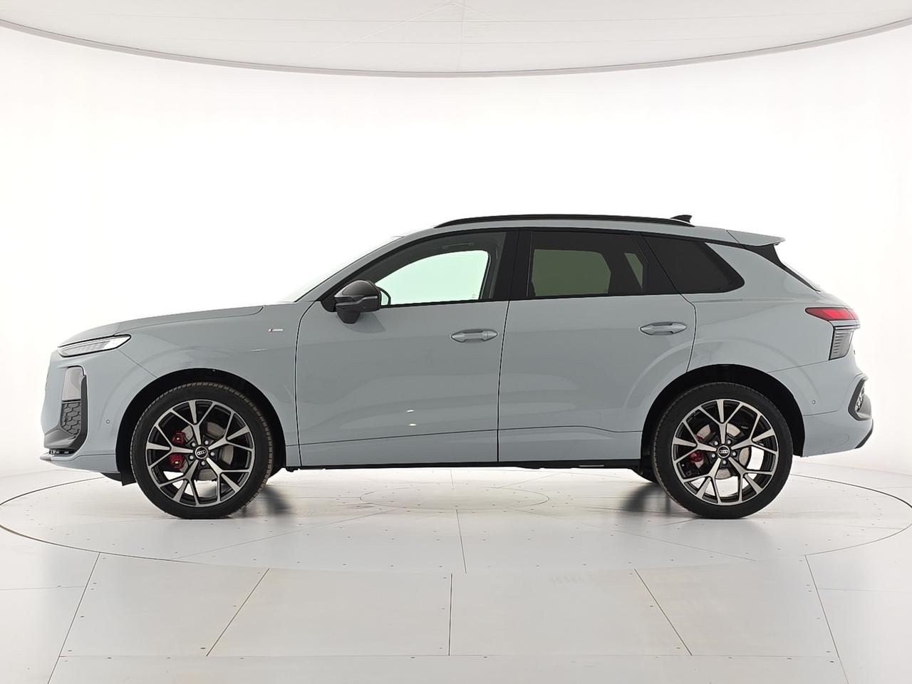 Audi Q3 1.5 tfsi mhev s line edition 150cv s-tronic