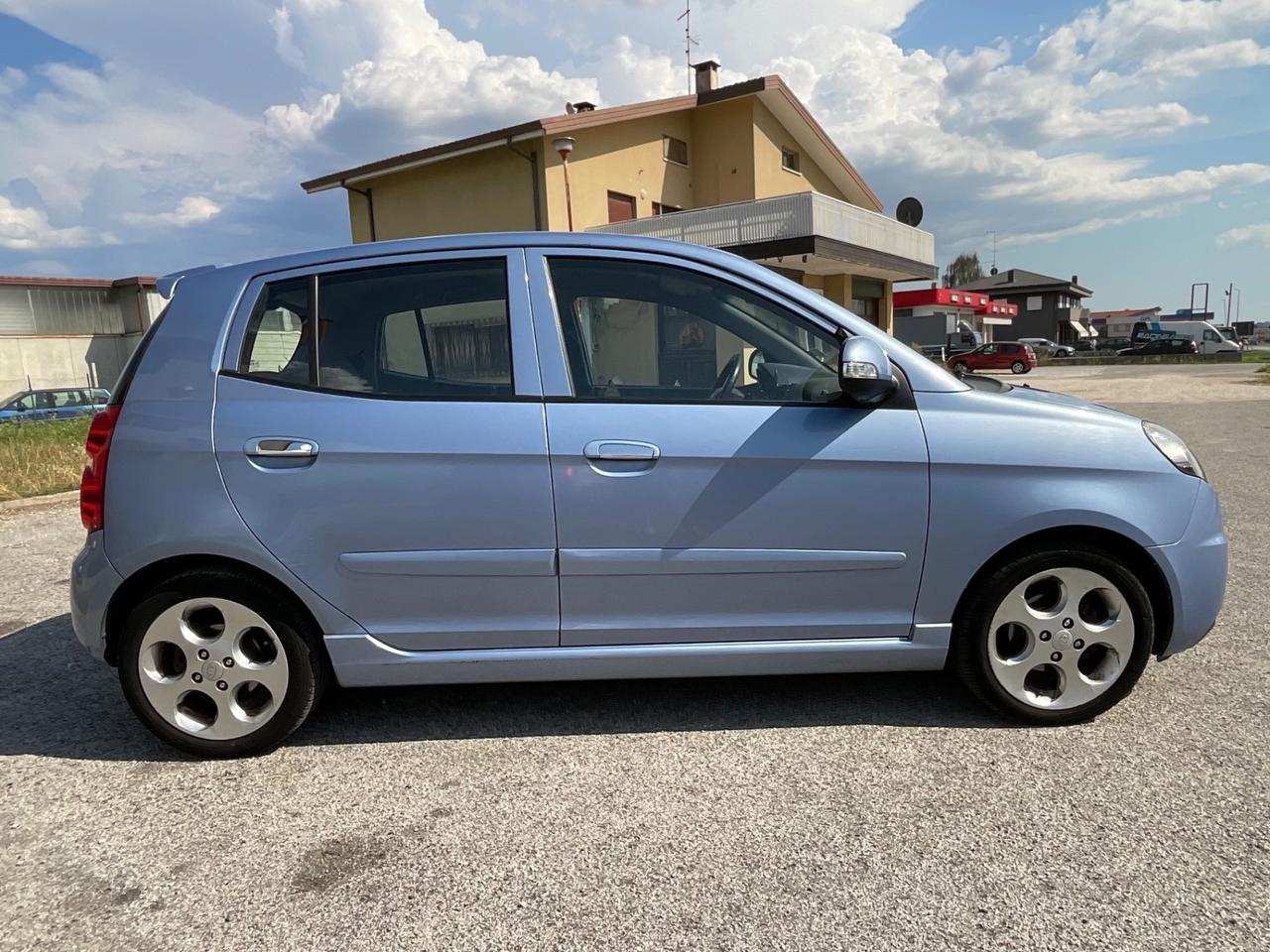 Kia Picanto 1.1 12V Hot Bi-Fuel