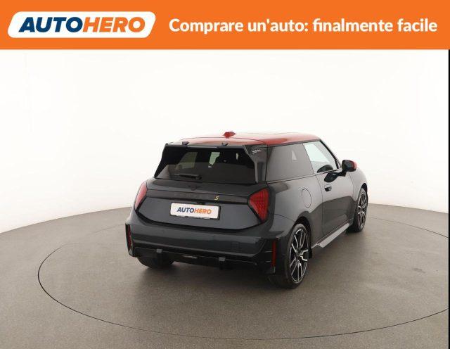 MINI Cooper SE JCW