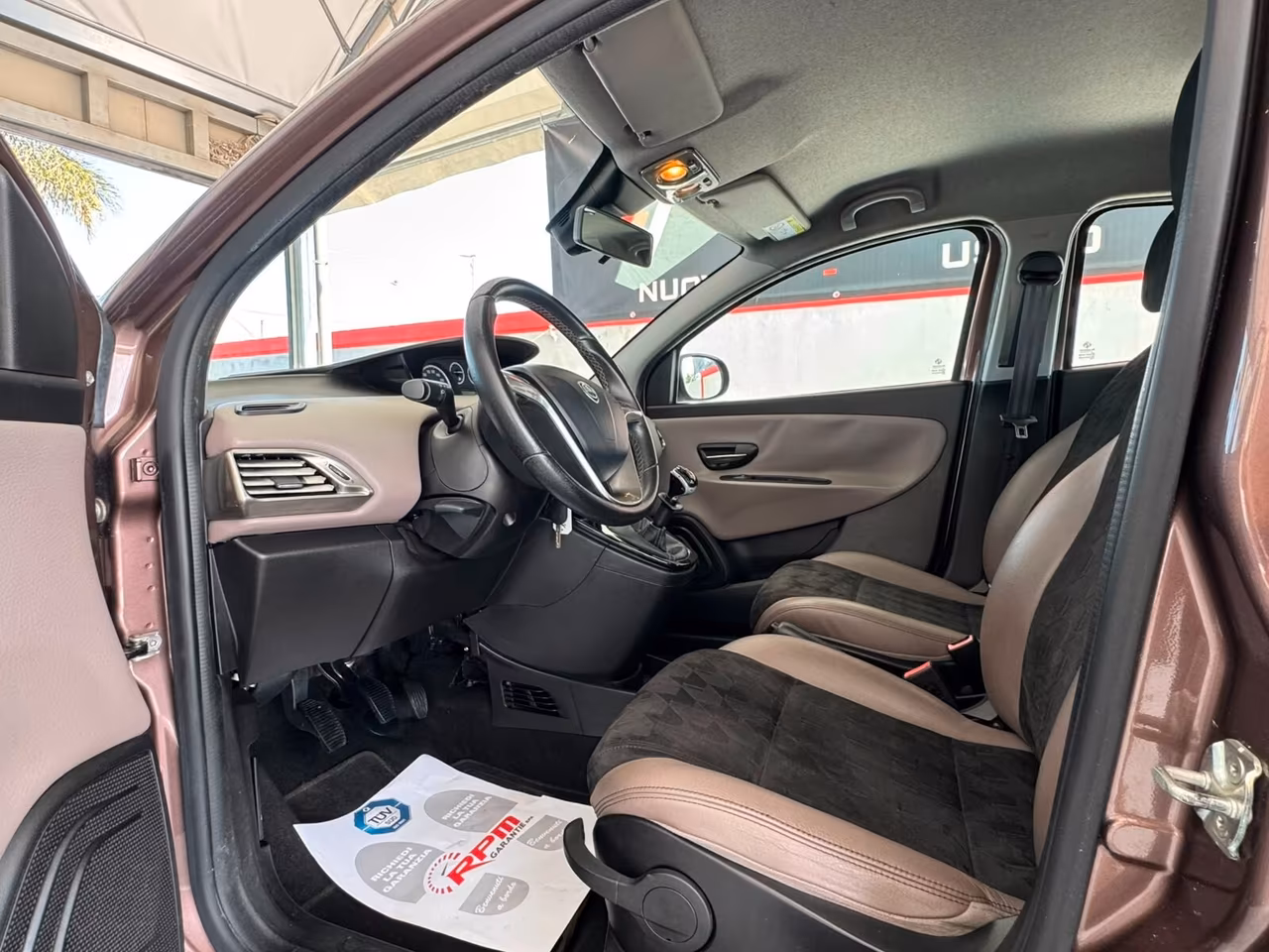 Lancia Ypsilon 1.2 69 CV 5 porte Elle