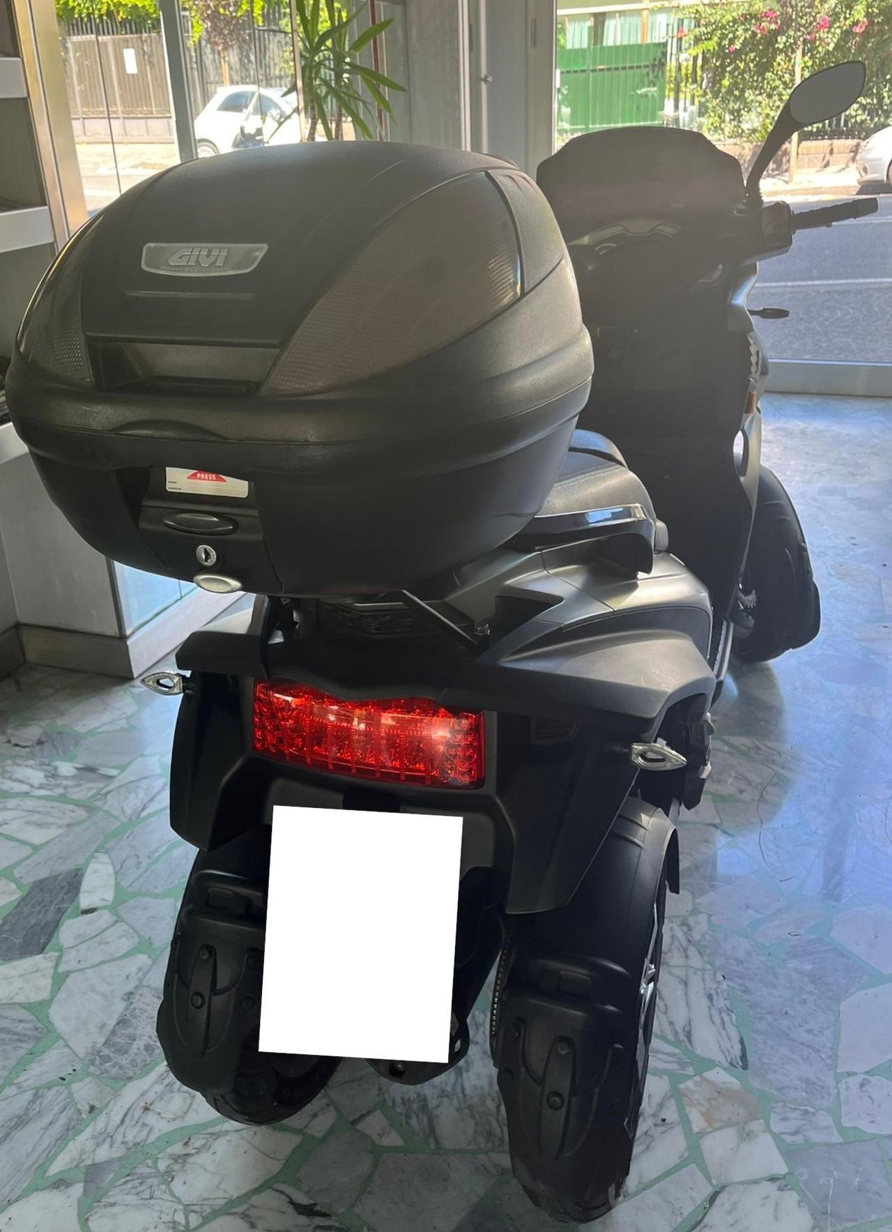 Quadro 4 cc 350