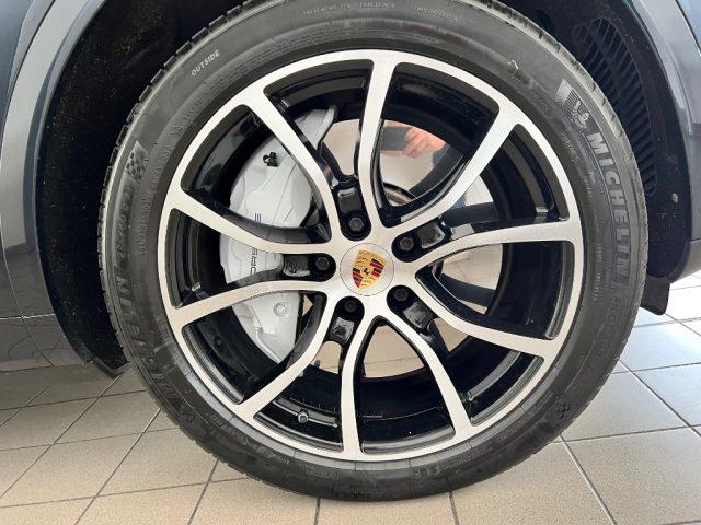 PORSCHE Cayenne 4.0 V8 Turbo //TETTO//21//RADAR//TELECAMERA//