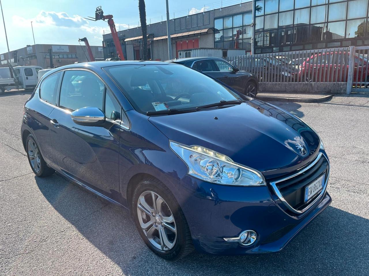 Peugeot 208 PureTech 82 3 porte Active