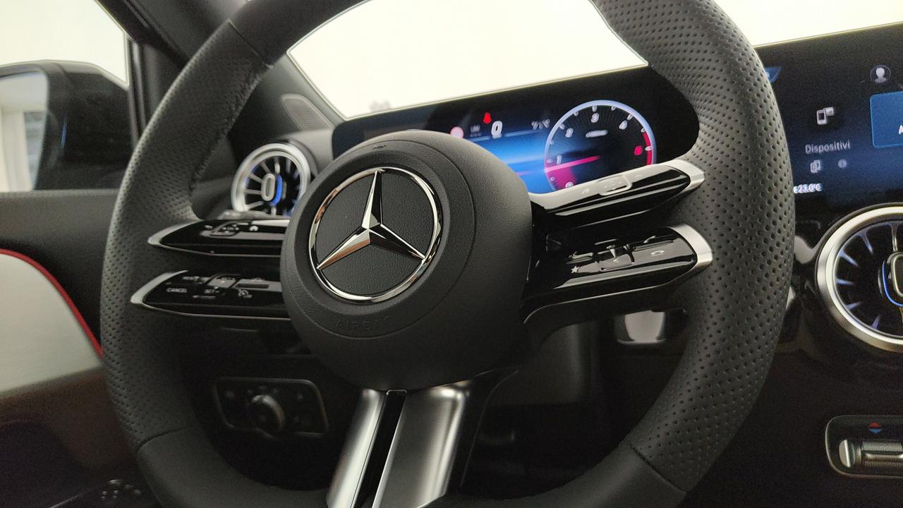 Mercedes-Benz GLA 200 d automatic