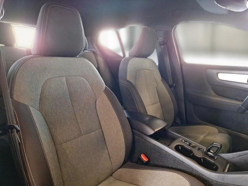 VOLVO XC40 T5 RECHARGE PLUG-IN AUTO CORE SUV