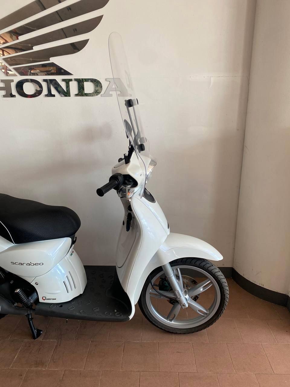 Aprilia Scarabeo 50 4t