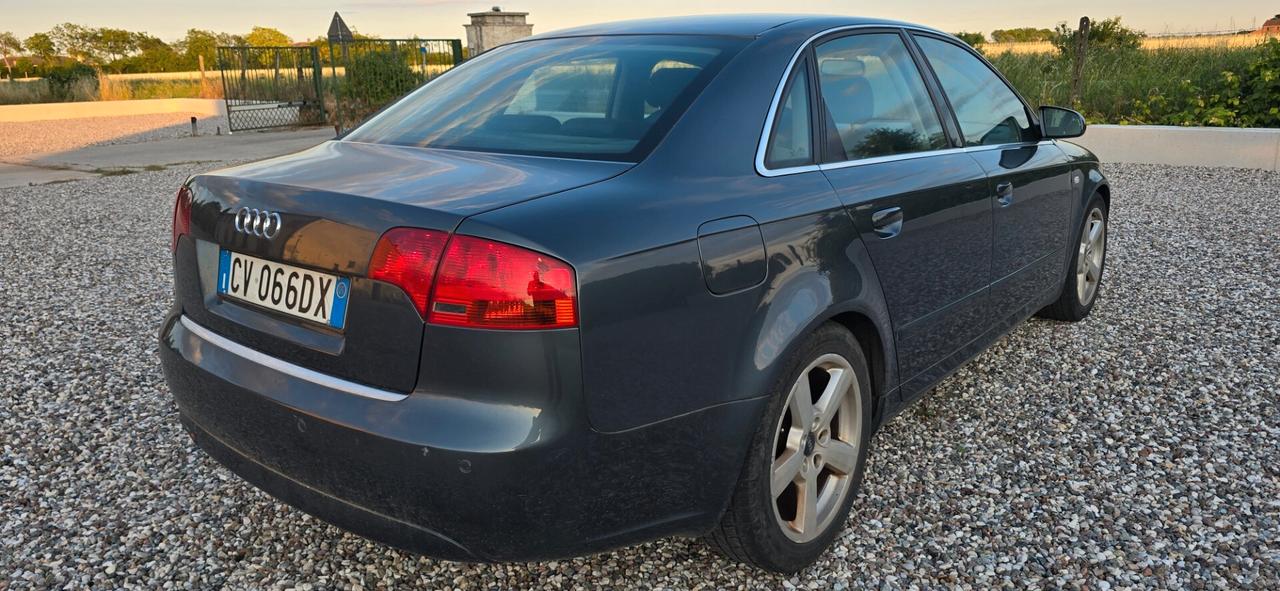 Audi A4 2.0 16V TDI Sport. Berlina unico propitario