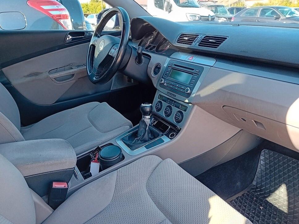 Volkswagen Passat 2.0 TDI DPF Comfortline
