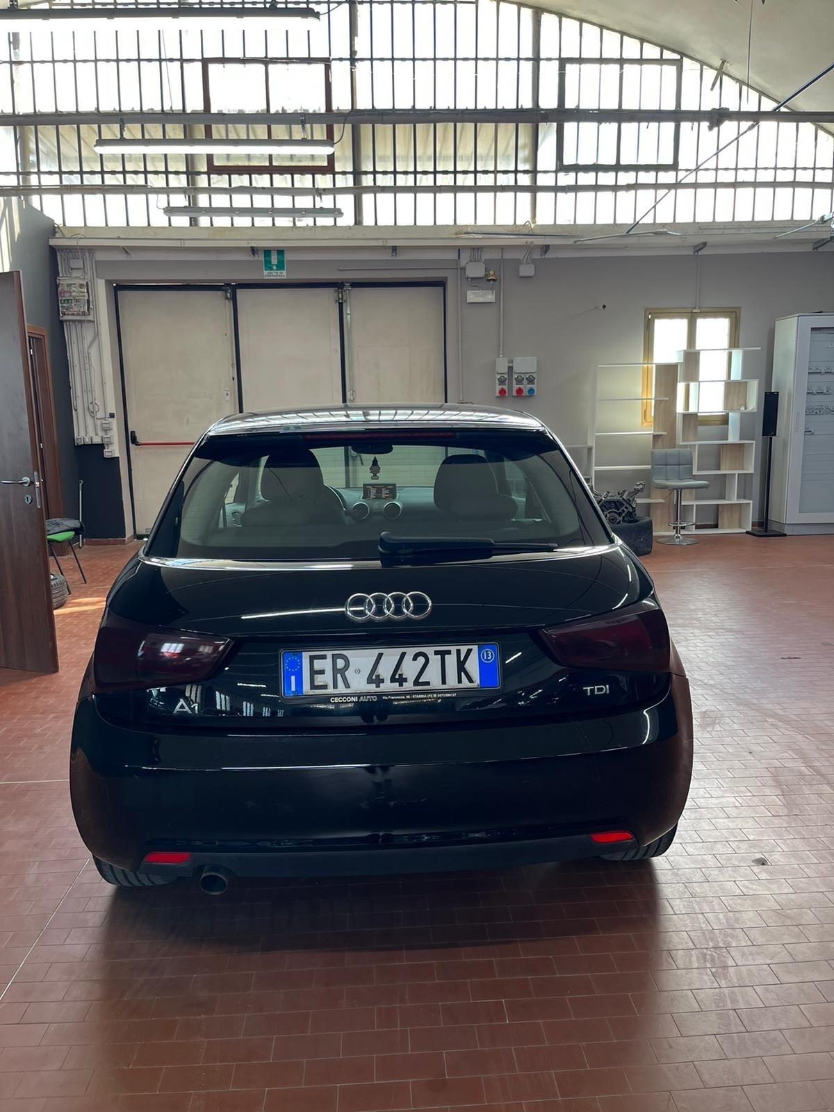 Audi A1 SPB 1.6 TDI Attraction NEOPATENTATI OK