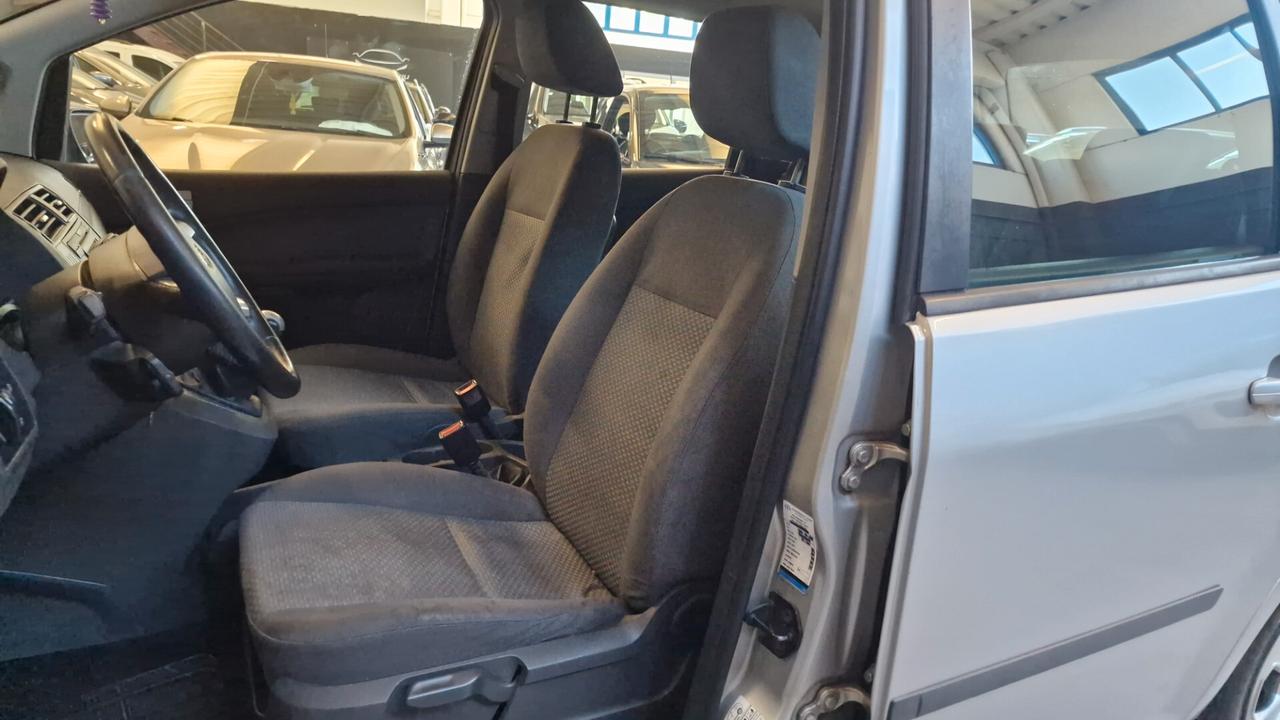 Ford Focus C-Max 1.6 TDCi (90CV)