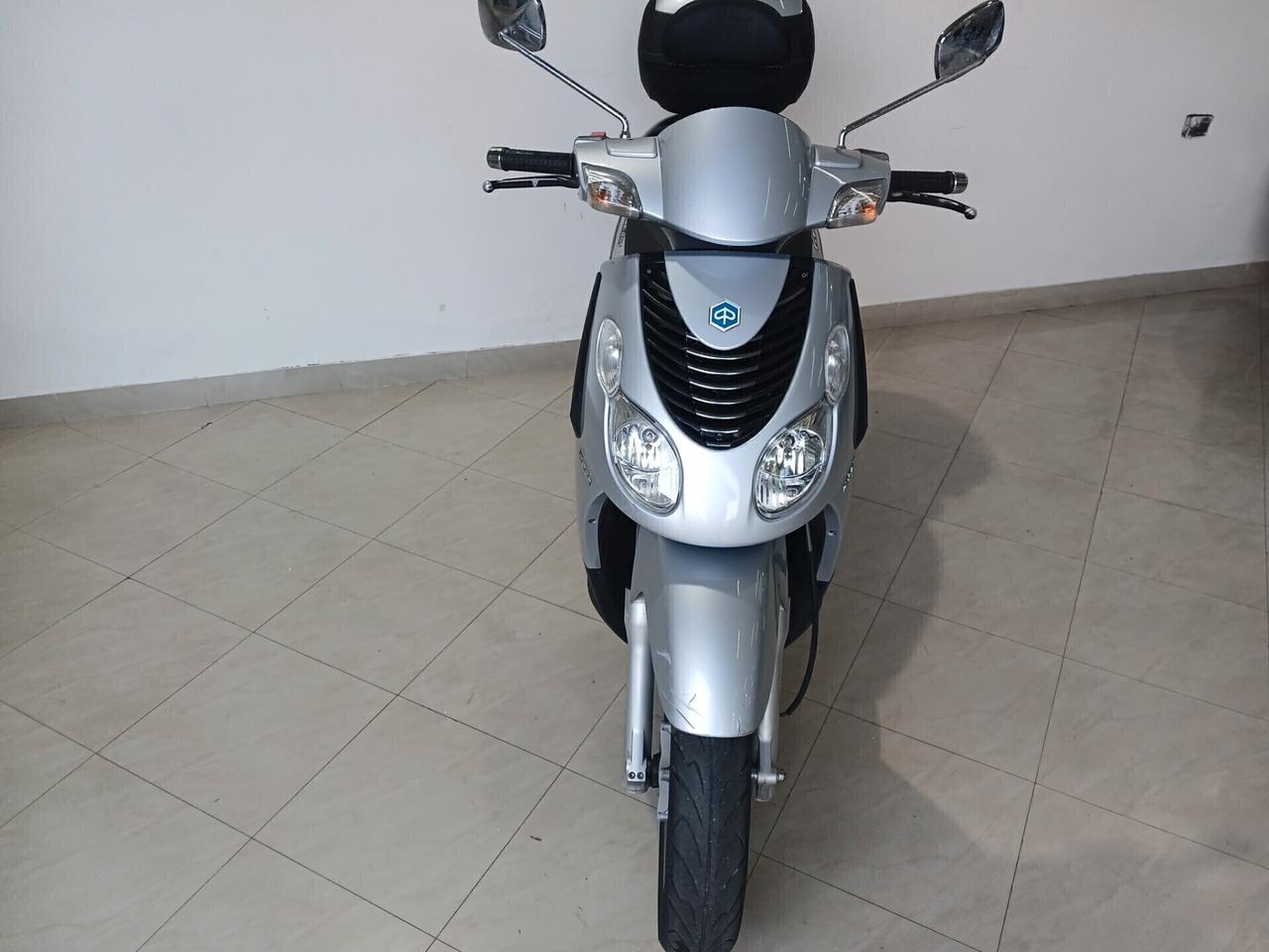 Piaggio Carnaby 125 GARANTITO 12 MESI