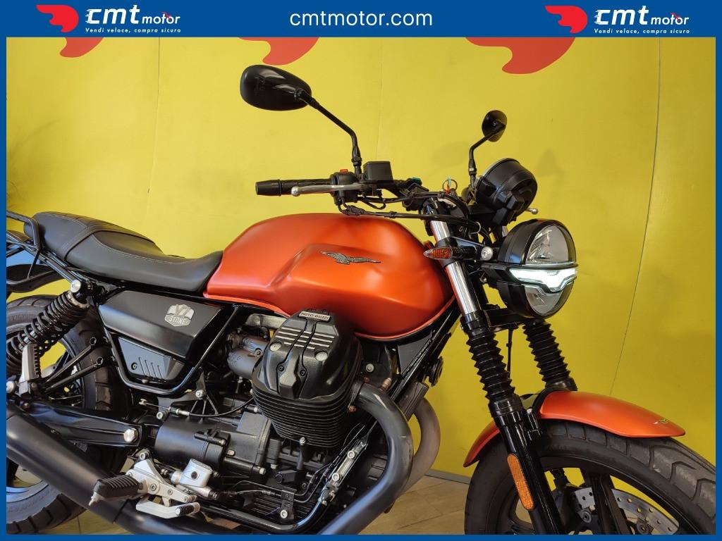 Moto Guzzi V7 - 2022