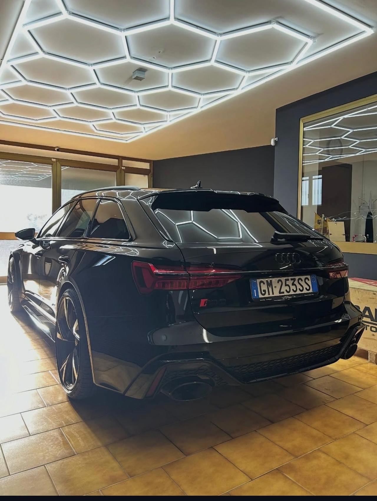 Audi RS6 RS 6 Avant 4.0 TFSI V8 quattro tiptronic