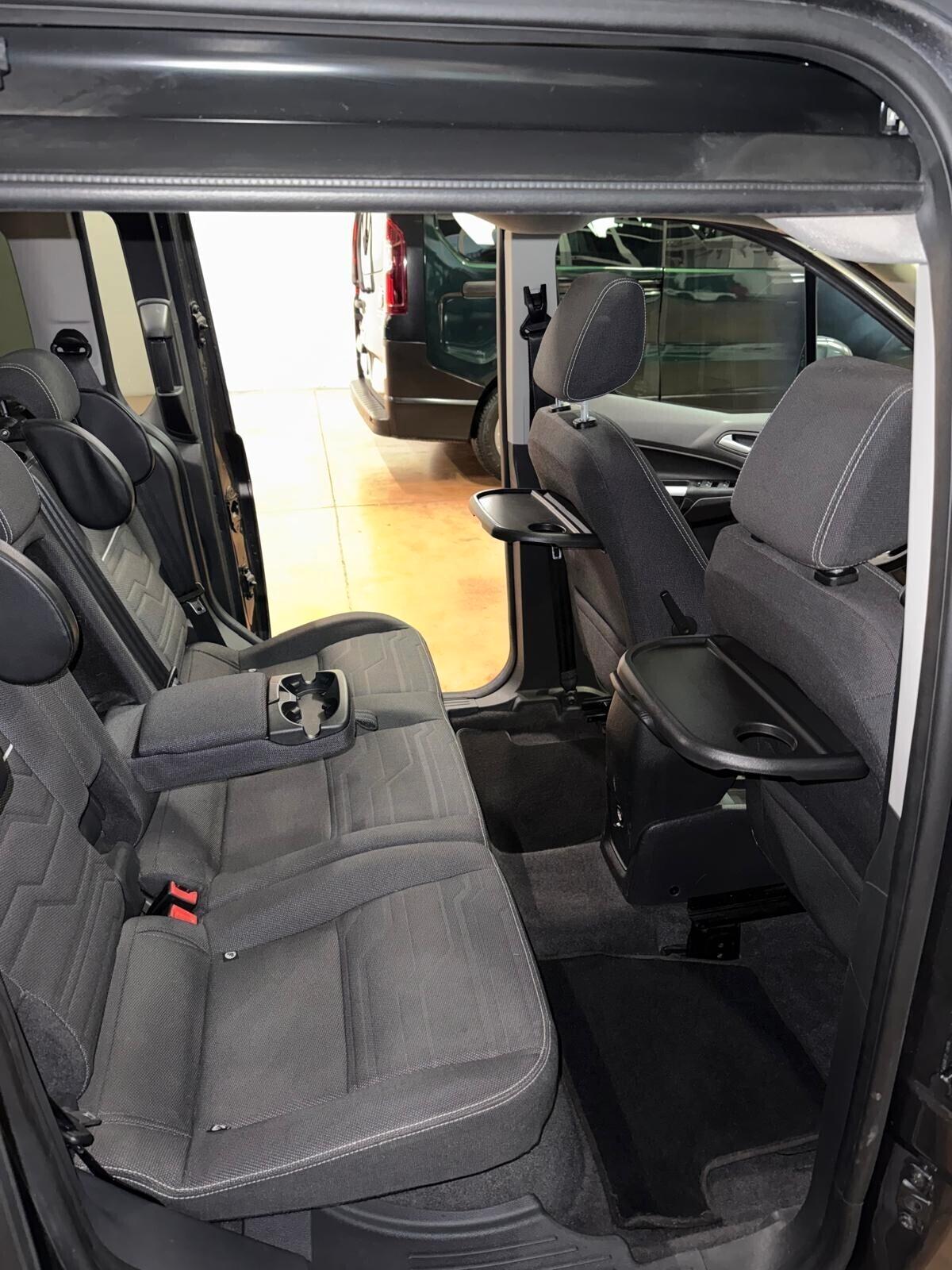 Ford Tourneo Connect 1.5 TDCi Titanium