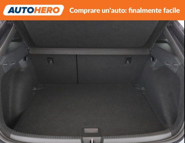 VOLKSWAGEN Taigo 1.0 TSI 110 CV R-Line