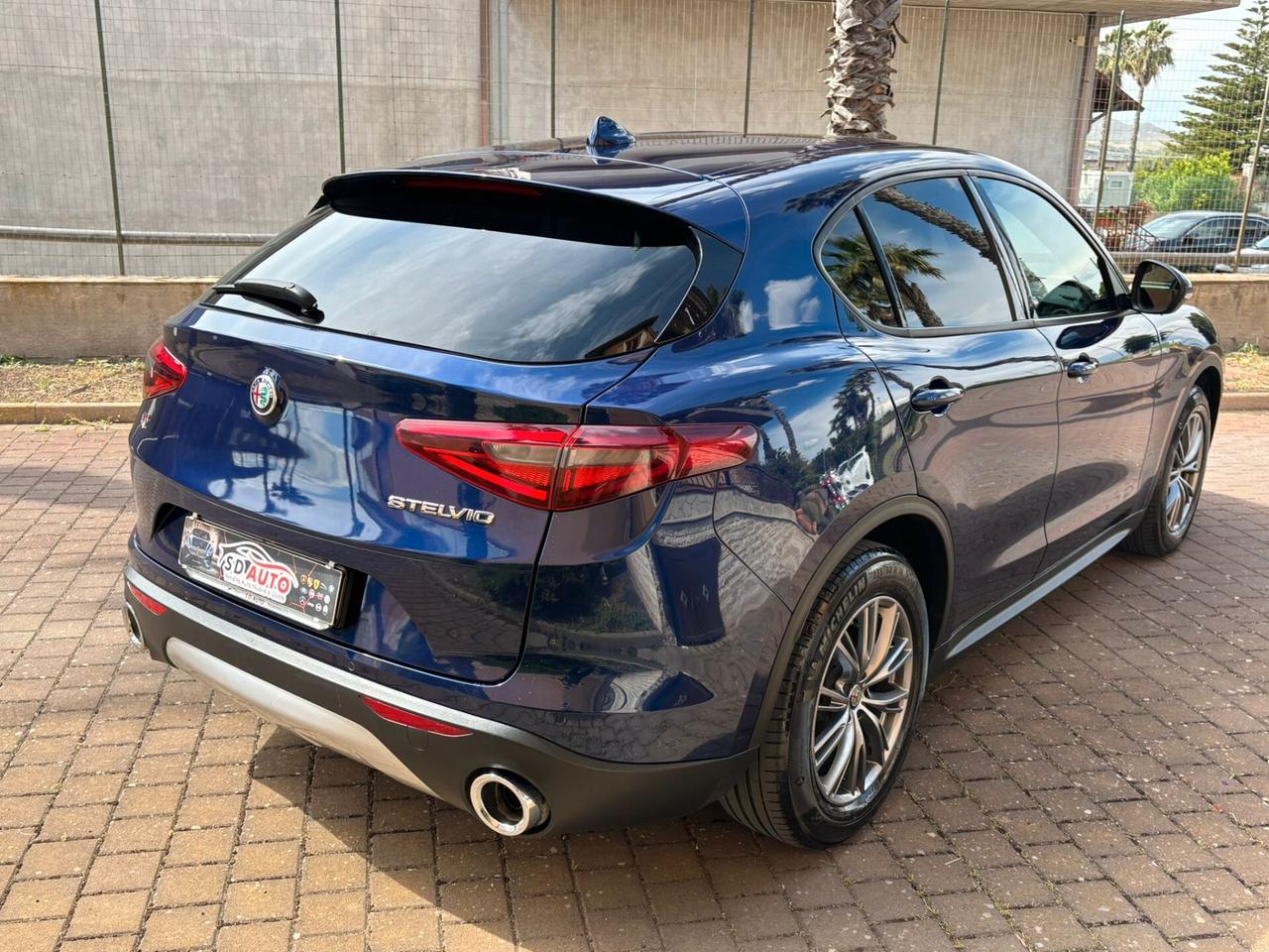Alfa Romeo Stelvio 2.2 Turbodiesel 190 CV AT8 Q4 super