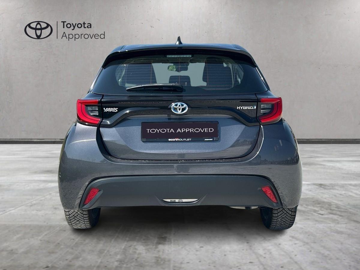 TOYOTA Yaris 4ª serie - Yaris 1.5 Hybrid 5 porte Trend