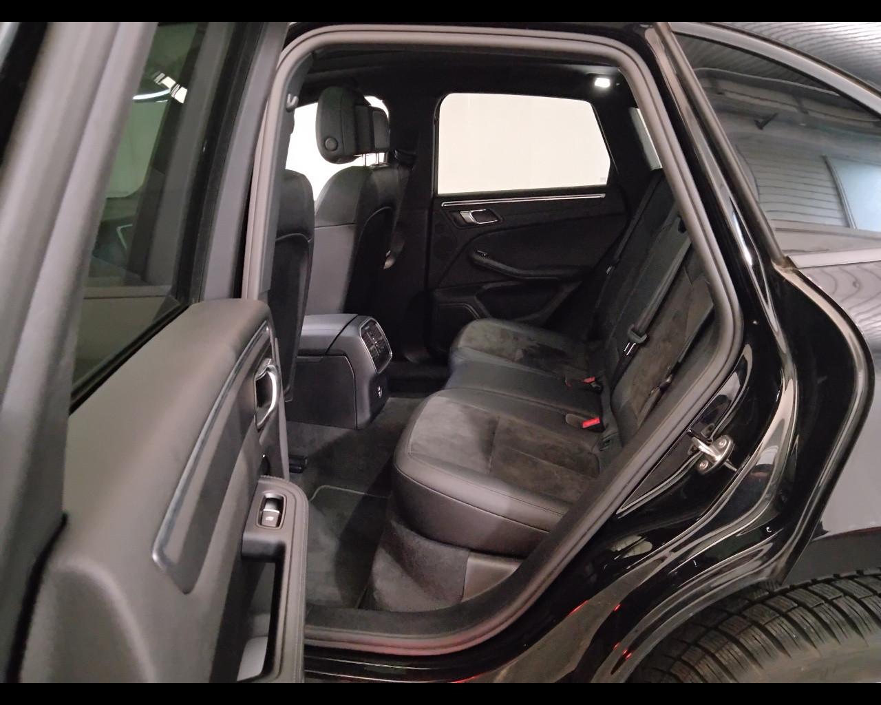 PORSCHE Macan I 2019 - Macan 2.0 245cv pdk