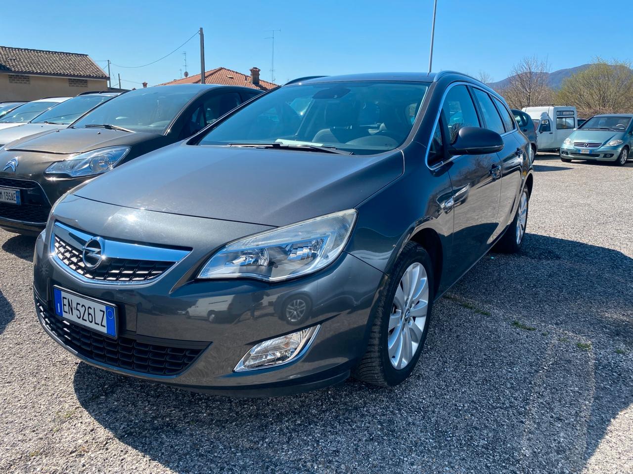 Opel Astra 1.7 CDTI 110CV Sports Tourer Cosmo