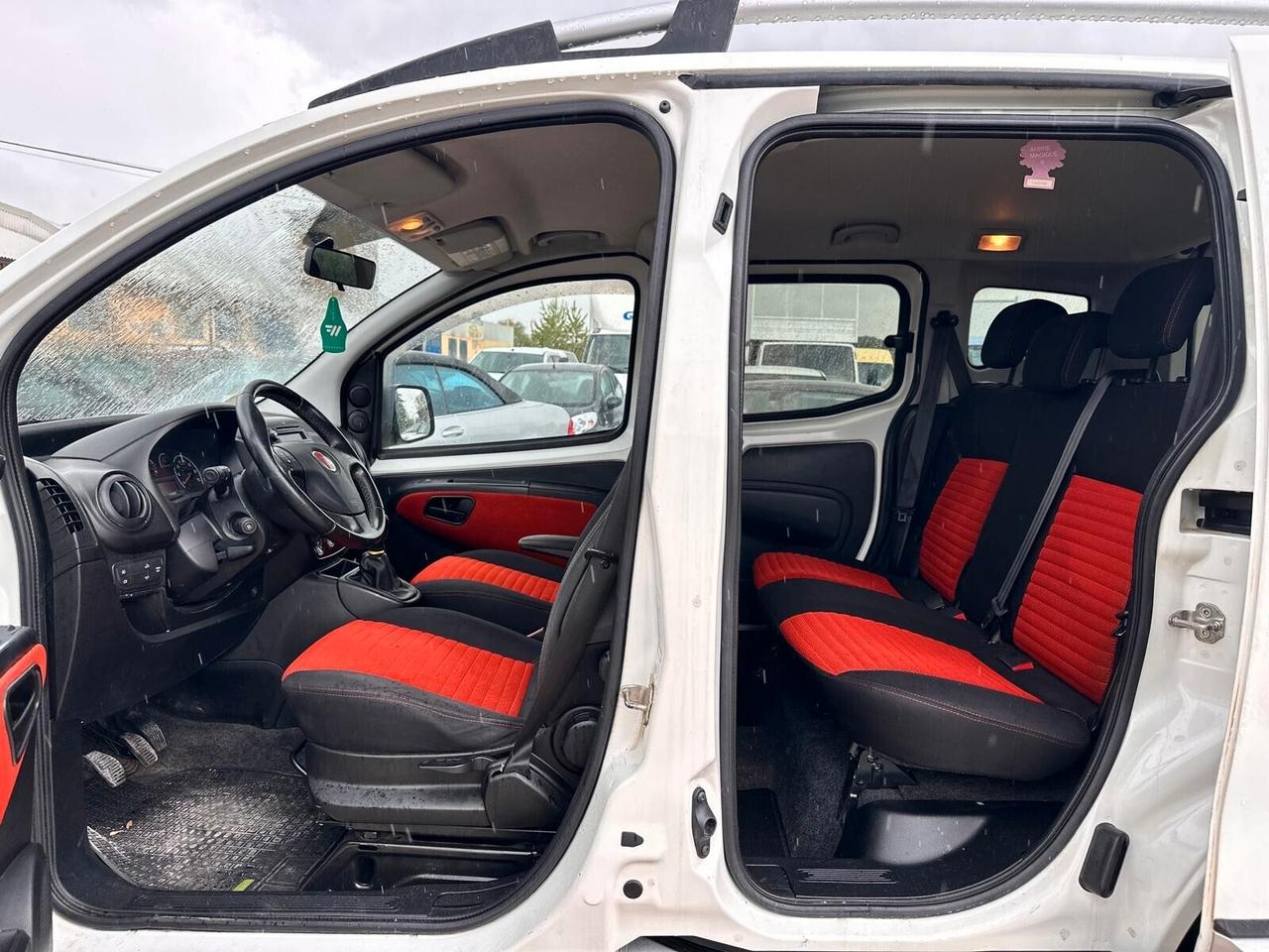 Fiat Qubo 1.3 MJT 75 CV Trekking
